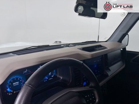 Used 2025 Ford Bronco Big Bend AWD/4WD image 10