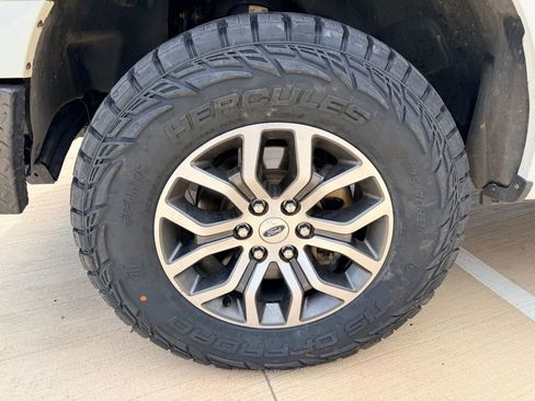 Used 2022 Ford F150 XL w/ Equipment Group 101A High AWD/4WD image 10