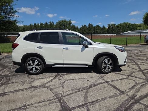 Used 2019 Subaru Forester Touring w/ Popular Package #3 AWD/4WD image 2