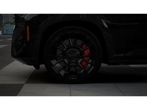New 2026 BMW XM Label Red image 7