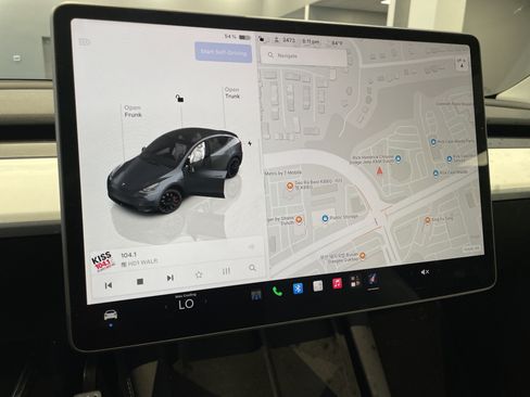 Used 2023 Tesla Model Y Performance AWD/4WD image 26
