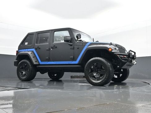 Used 2013 Jeep Wrangler Unlimited Sport AWD/4WD image 28