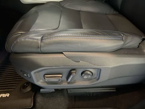 Used 2024 Toyota Tundra Platinum image 12