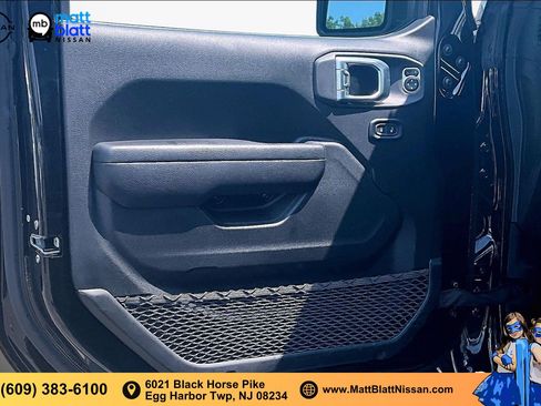 Used 2026 Jeep Gladiator Mojave AWD/4WD image 18