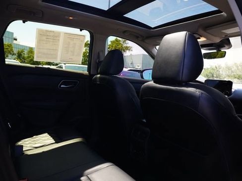 Used 2023 Nissan Rogue Platinum w/ Platinum Premium Package AWD/4WD image 20
