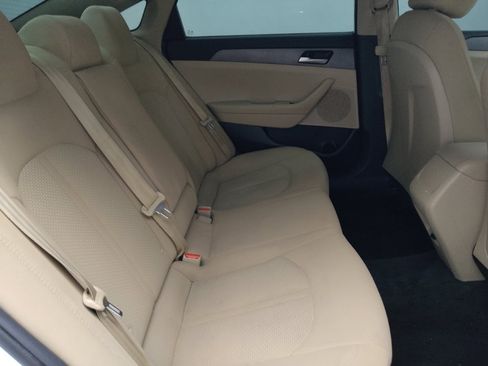 Used 2018 Hyundai Sonata SE FWD image 19