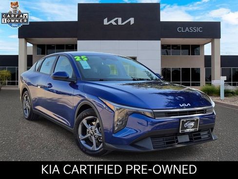 Certified 2025 Kia K4 LXS image 1