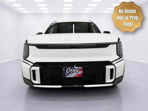 Used 2024 Kia EV9 GT-Line AWD/4WD image 2