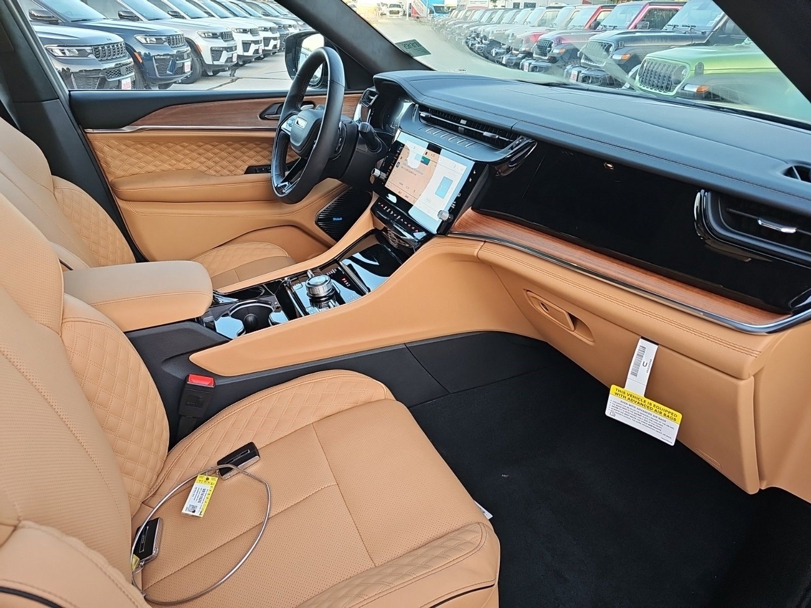 New 2027 Jeep Grand Cherokee Summit AWD/4WD image 10