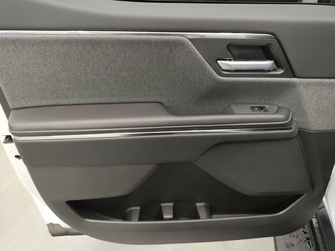 New 2026 GMC Sierra EV Elevation image 28