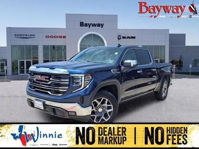 Used 2022 GMC Sierra 1500 SLT w/ SLT Premium Plus Package