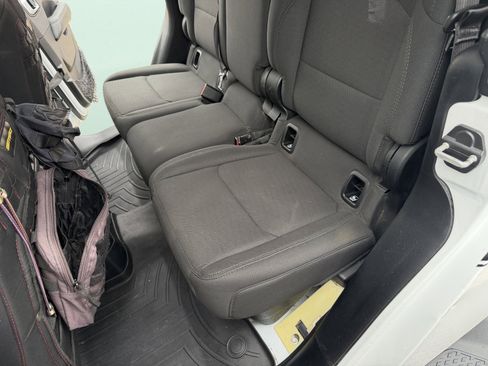 Used 2020 Jeep Gladiator Overland image 27