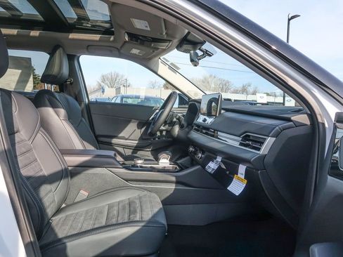 New 2026 Mitsubishi Outlander AWD image 22