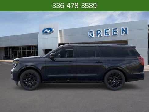 New 2025 Ford Expedition Max Platinum w/ Stealth Appearance Package image 4