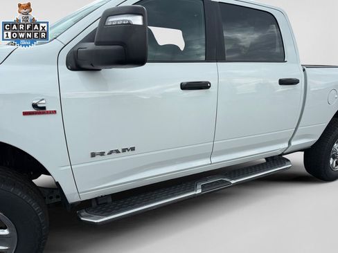 Used 2024 RAM 2500 Big Horn AWD/4WD image 31
