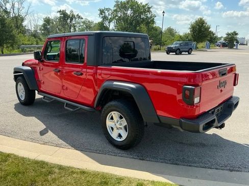 Used 2020 Jeep Gladiator Sport w/ Quick Order Package 24S AWD/4WD image 4