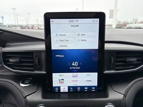 Used 2020 Ford Explorer ST w/ ST Street Pack image 18