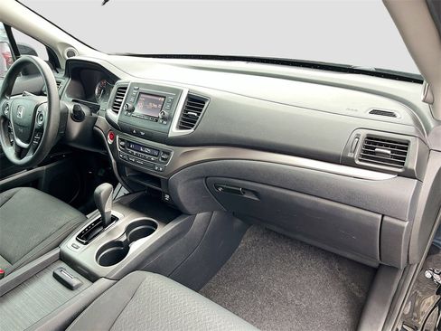 Used 2019 Honda Ridgeline Sport image 27