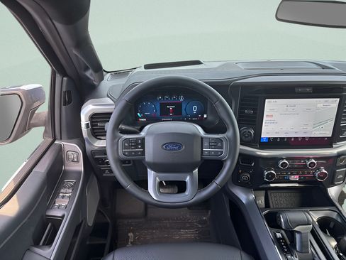 Used 2025 Ford F150 Lariat w/ Equipment Group 502A High AWD/4WD image 6