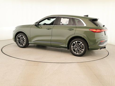 New 2025 Audi Q5 Prestige image 3