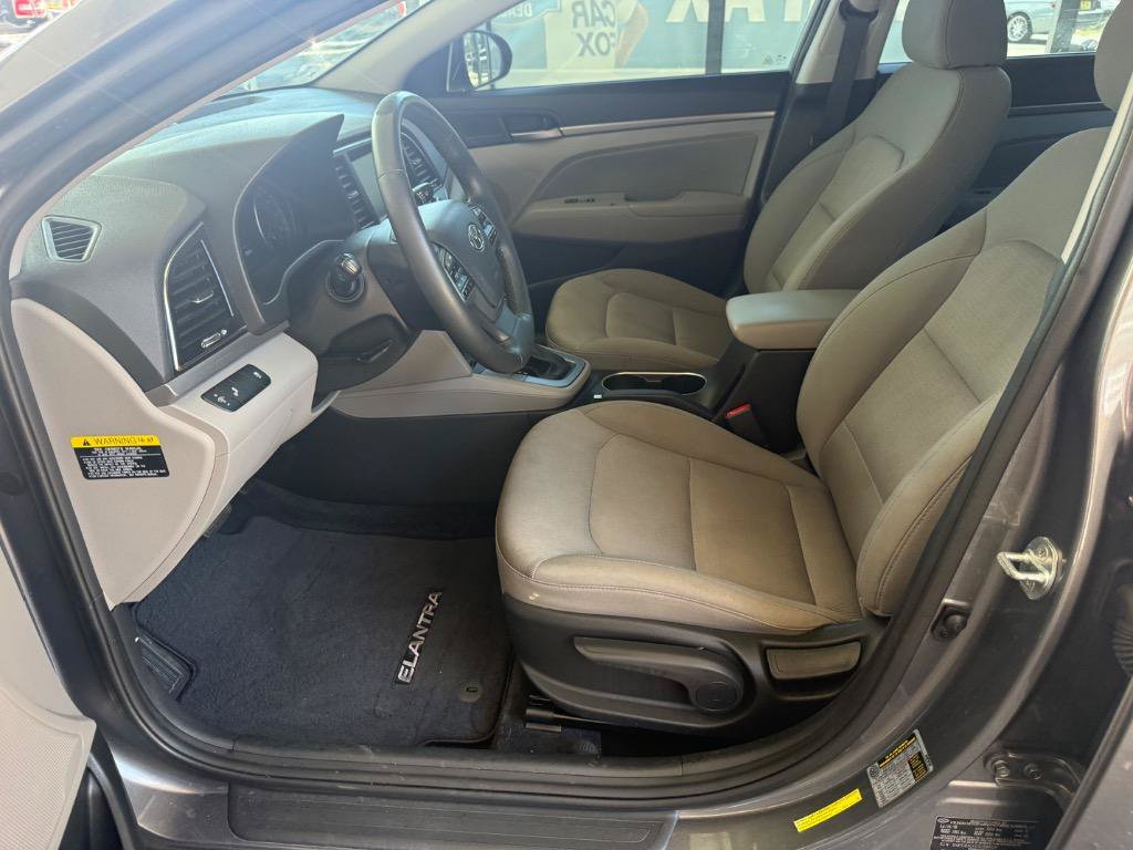 Used 2018 Hyundai Elantra Value Edition w/ Cargo Package FWD image 22