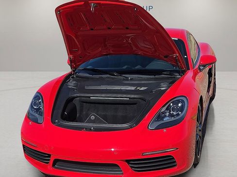 Used 2020 Porsche 718 Cayman S image 19