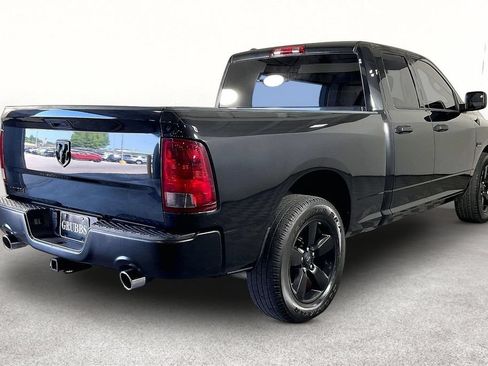 Used 2016 RAM 1500 Express w/ Black Ram 1500 Express Group RWD image 2