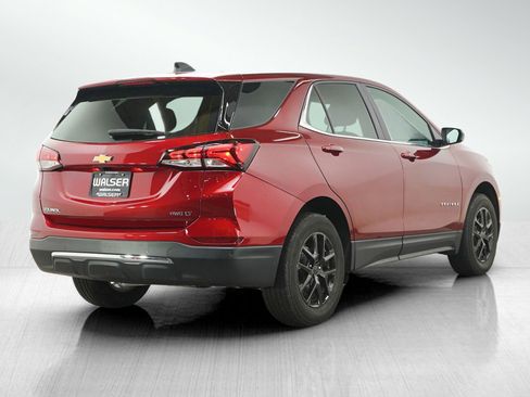 Used 2024 Chevrolet Equinox LT AWD/4WD image 5