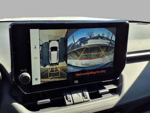 Used 2024 Toyota RAV4 Limited image 4