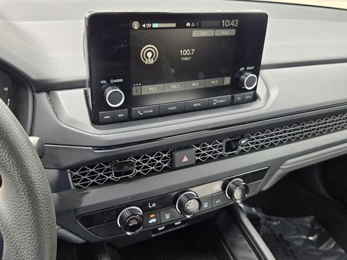 Certified 2025 Honda Accord LX image 20