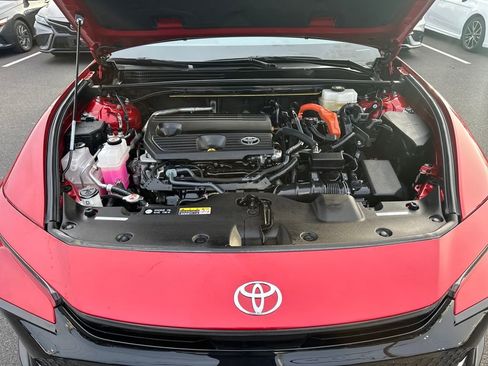 Used 2024 Toyota Crown XLE image 10