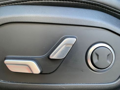 Used 2025 Hyundai Santa Fe SEL image 23