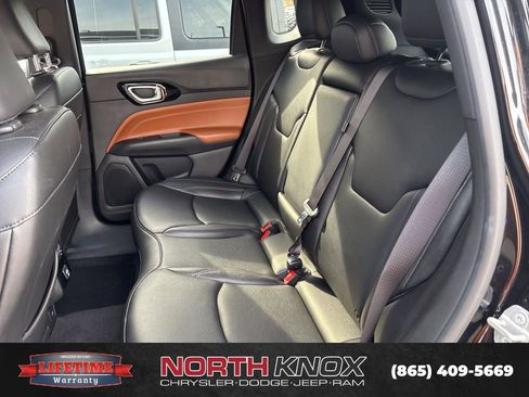 Used 2024 Jeep Compass Limited image 9