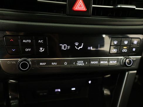 Used 2024 Kia Seltos EX AWD/4WD image 50