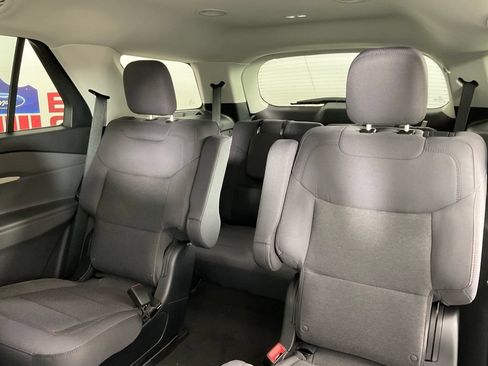 New 2026 Ford Explorer Active RWD image 16