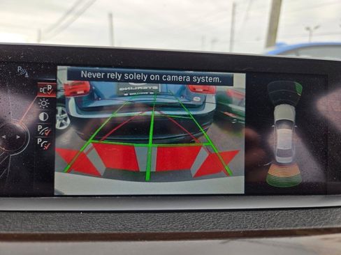 Used 2015 BMW 320i xDrive Sedan image 15