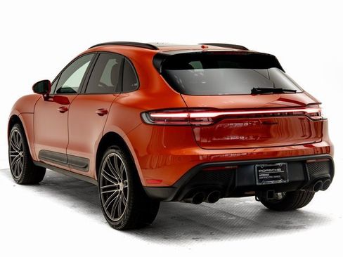 Used 2024 Porsche Macan image 3