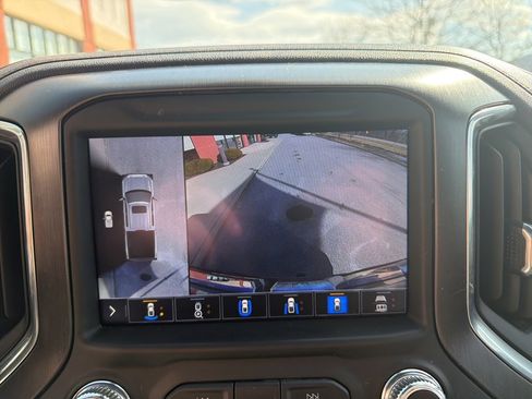 Used 2022 GMC Sierra 1500 AT4 w/ AT4 Premium Package image 45