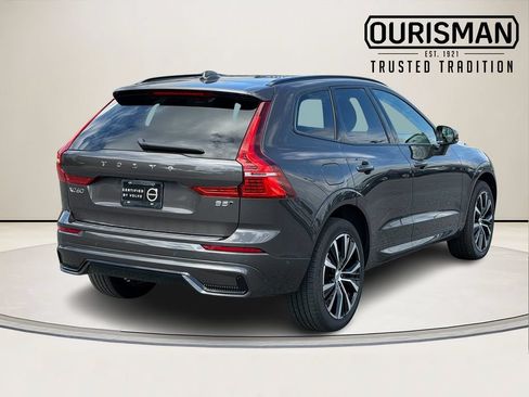 Certified 2023 Volvo XC60 B5 Plus w/ Climate Package AWD/4WD image 7