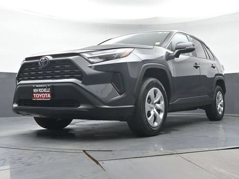 Certified 2025 Toyota RAV4 LE AWD/4WD image 28