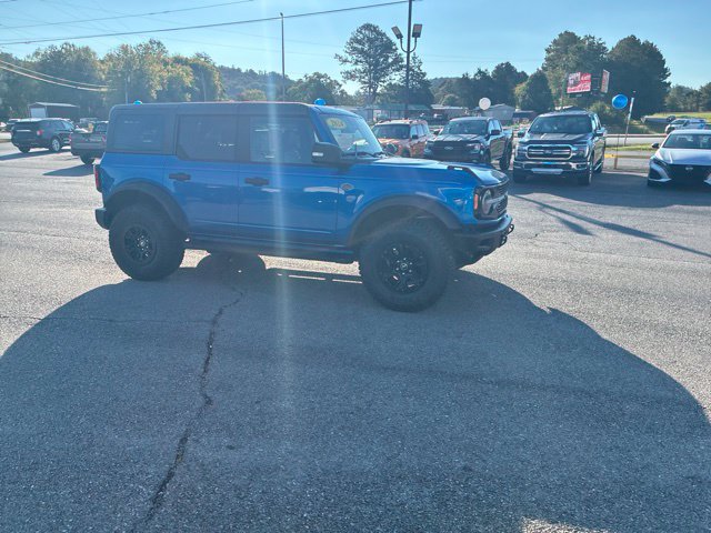 Used 2024 Ford Bronco Wildtrak AWD/4WD image 45
