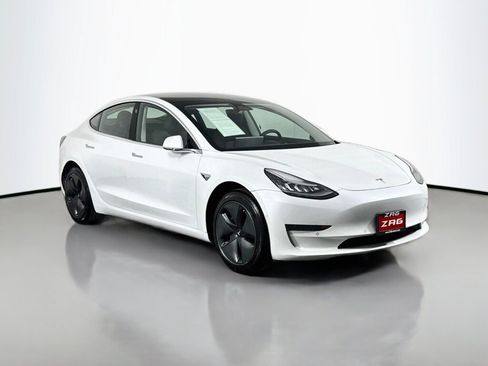 Used 2020 Tesla Model 3 Standard Range Plus RWD image 7