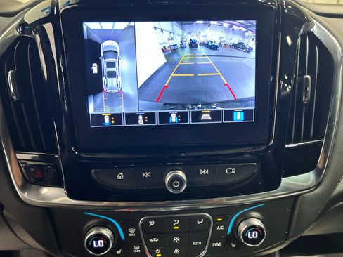 Used 2023 Chevrolet Traverse RS w/ LPO, Floor Liner Package AWD/4WD image 5