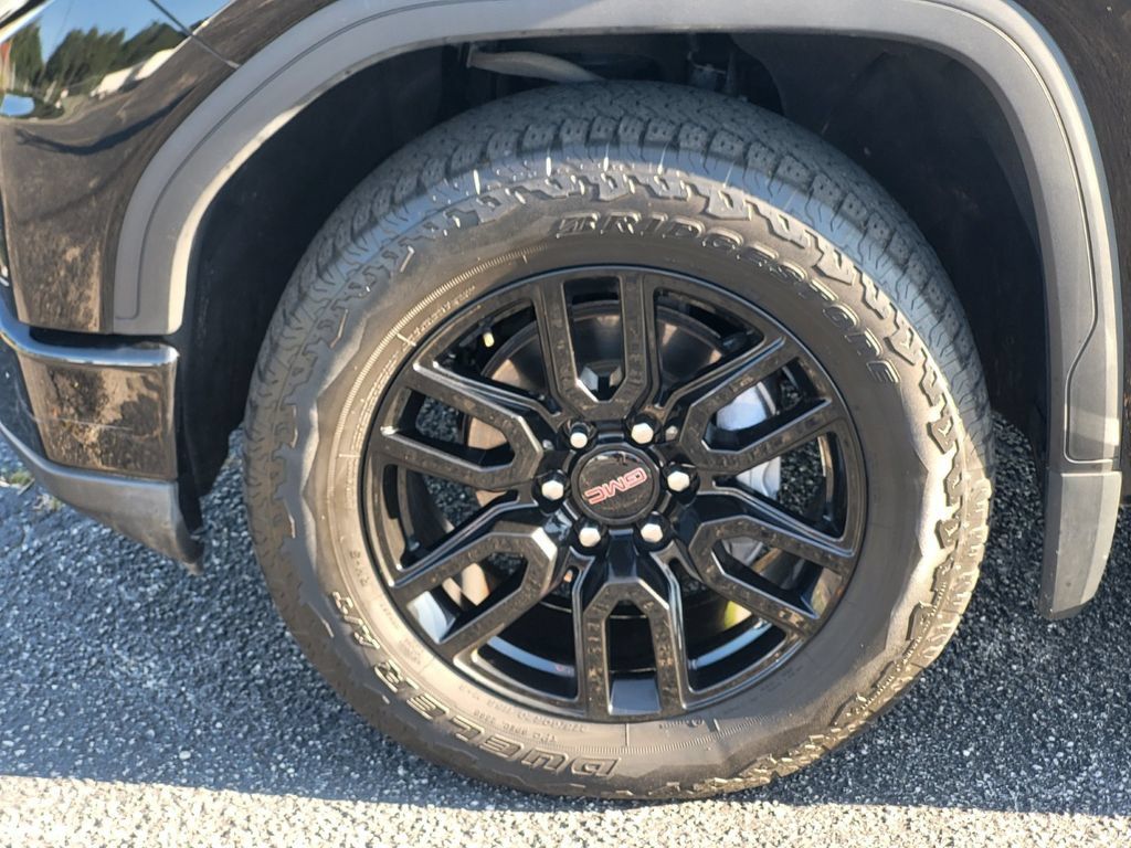 Used 2022 GMC Sierra 1500 Elevation AWD/4WD image 8