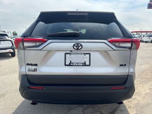 Used 2023 Toyota RAV4 XLE FWD image 5