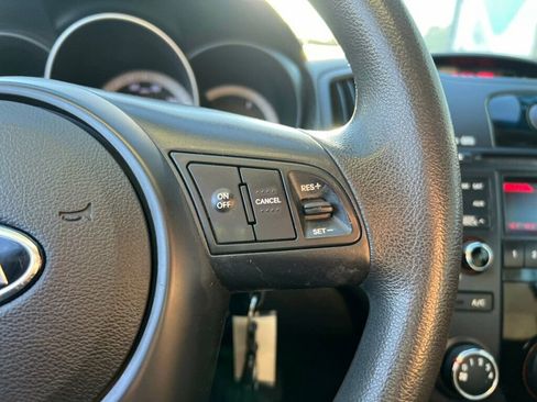 Used 2012 Kia Forte EX w/ Fuel Economy Pkg image 17