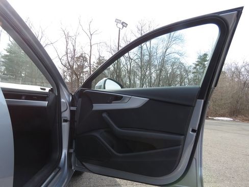 Used 2017 Audi A4 2.0T Premium image 12