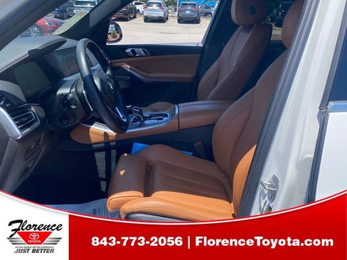 Used 2022 BMW X5 xDrive40i w/ Premium Package AWD/4WD image 5