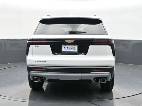 New 2026 Chevrolet Traverse LT w/ LPO, Floor Liner Package image 10