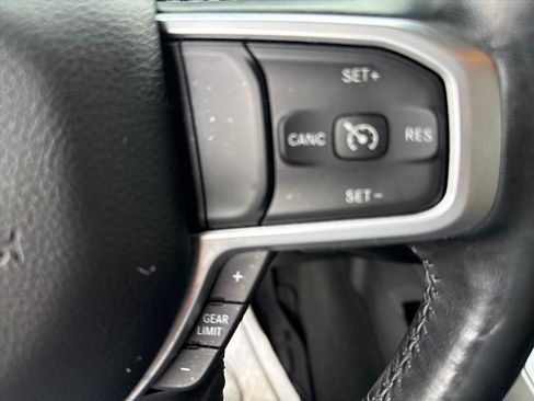 Used 2022 RAM 1500 Big Horn AWD/4WD image 17